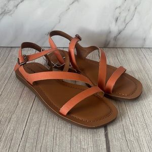 NWOT Lucky Brand LP Balexcia Sandals (6 1/2)